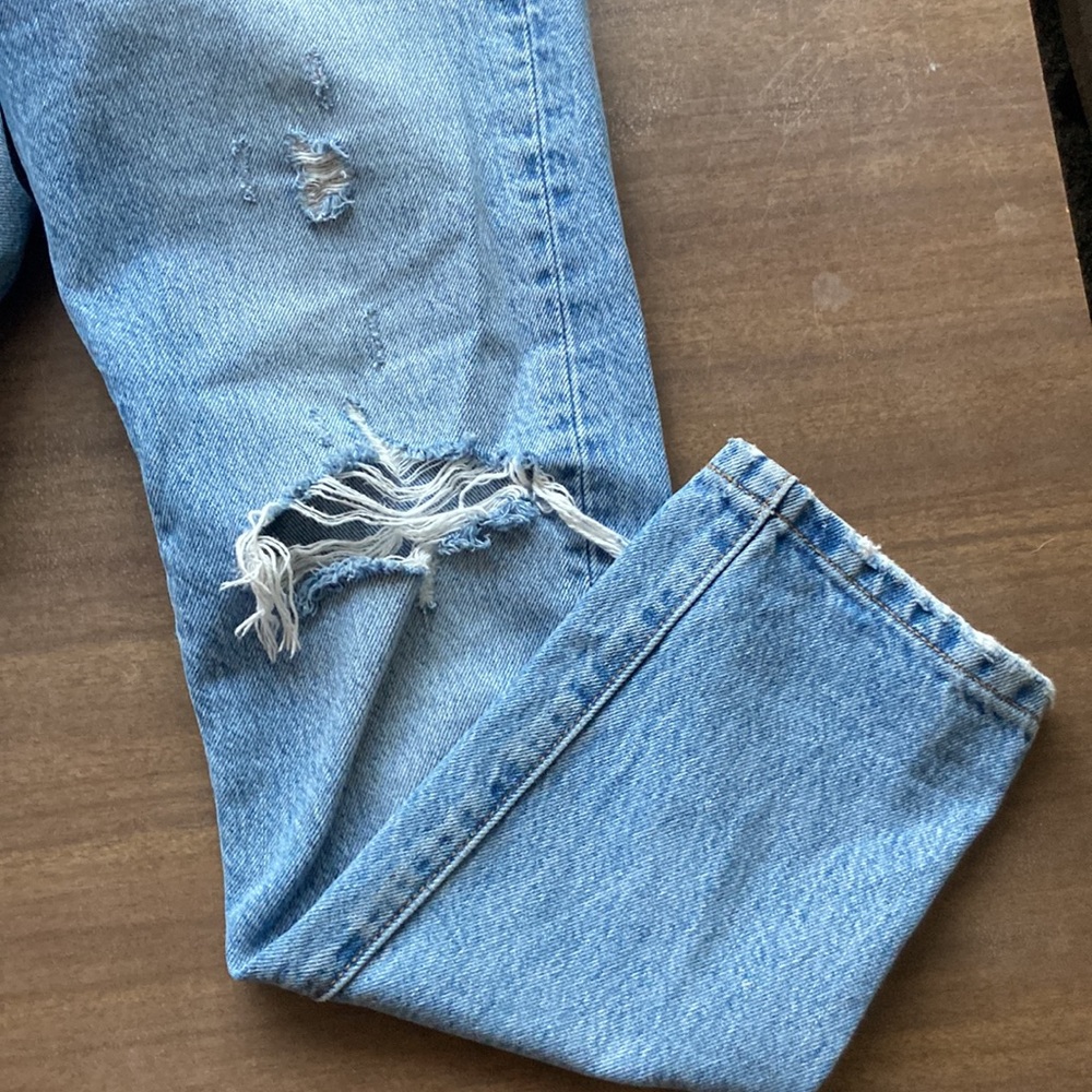 Levi’s Jeans 501s 🔥 - Picture 7 of 14